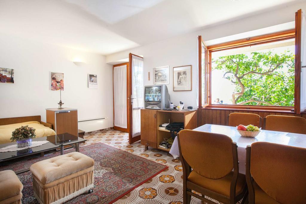 Holiday Home Luma Podgora Chambre photo